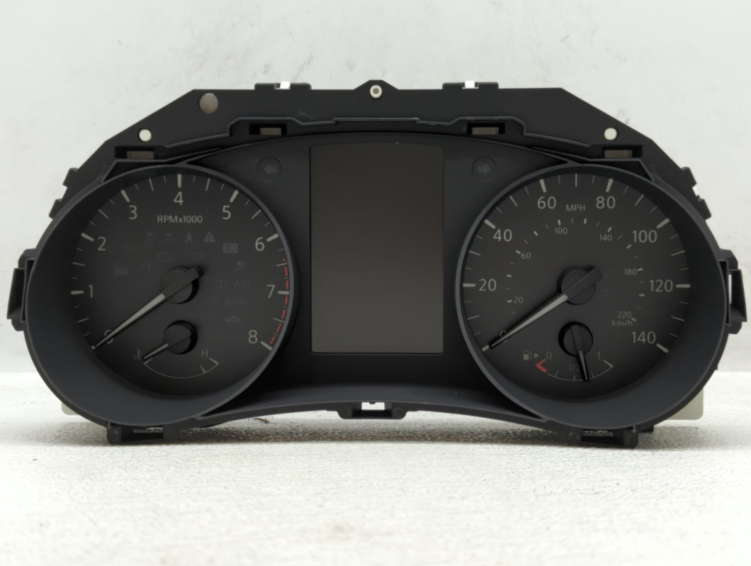 2017 Nissan Rogue Instrument Cluster Speedometer Gauges P/N:7FR0A 7FR0A/UGQM Fits OEM Used Auto Parts