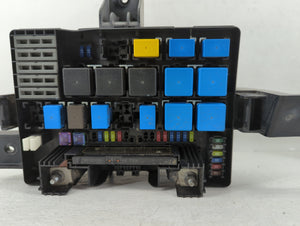 2009-2012 Hyundai Genesis Fusebox Fuse Box Panel Relay Module P/N:91207-2M635 Fits 2009 2010 2011 2012 OEM Used Auto Parts