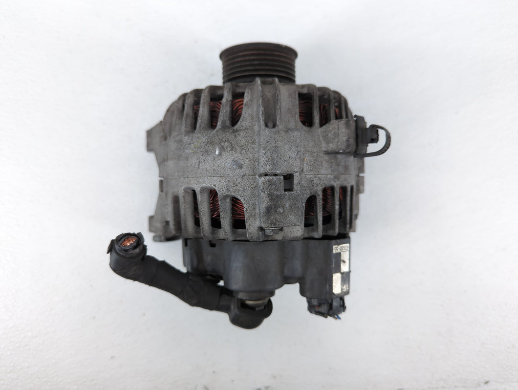 2013-2014 Hyundai Genesis Alternator Replacement Generator Charging Assembly Engine OEM P/N:37301-2C120 Fits 2013 2014 OEM Used Auto Parts