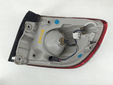 2013-2015 Toyota Rav4 Tail Light Assembly Passenger Right OEM P/N:25954941 Fits 2013 2014 2015 OEM Used Auto Parts