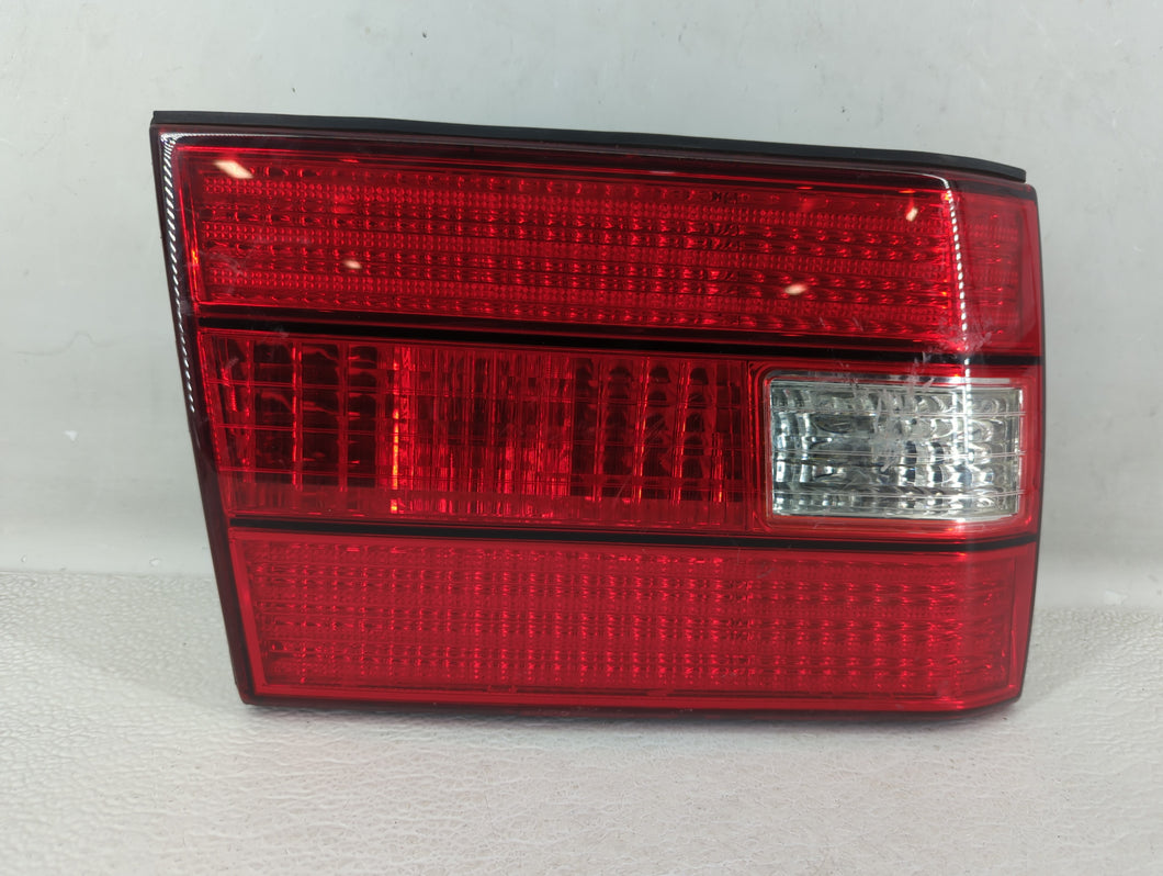 1997-2000 Lexus Ls400 Tail Light Assembly Driver Left OEM Fits 1997 1998 1999 2000 OEM Used Auto Parts