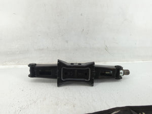 2007 Chrysler Pacifica Spare Scissor Car Jack