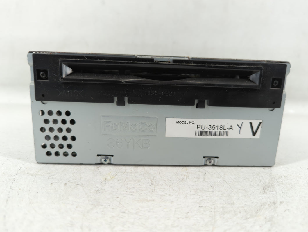 2013 Ford Explorer Radio AM FM Cd Player Receiver Replacement P/N:DB5T-19C107-GC Fits OEM Used Auto Parts