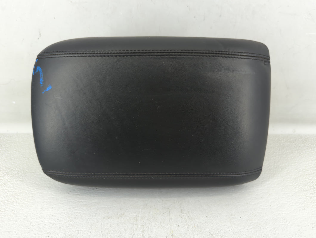 2012 Hyundai Equus Center Console Armrest Cover Lid Fits OEM Used Auto Parts