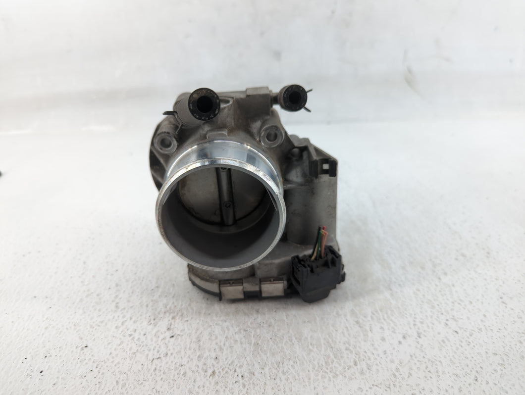 2009-2014 Hyundai Genesis Throttle Body P/N:35100-2C300 Fits 2009 2010 2011 2012 2013 2014 OEM Used Auto Parts