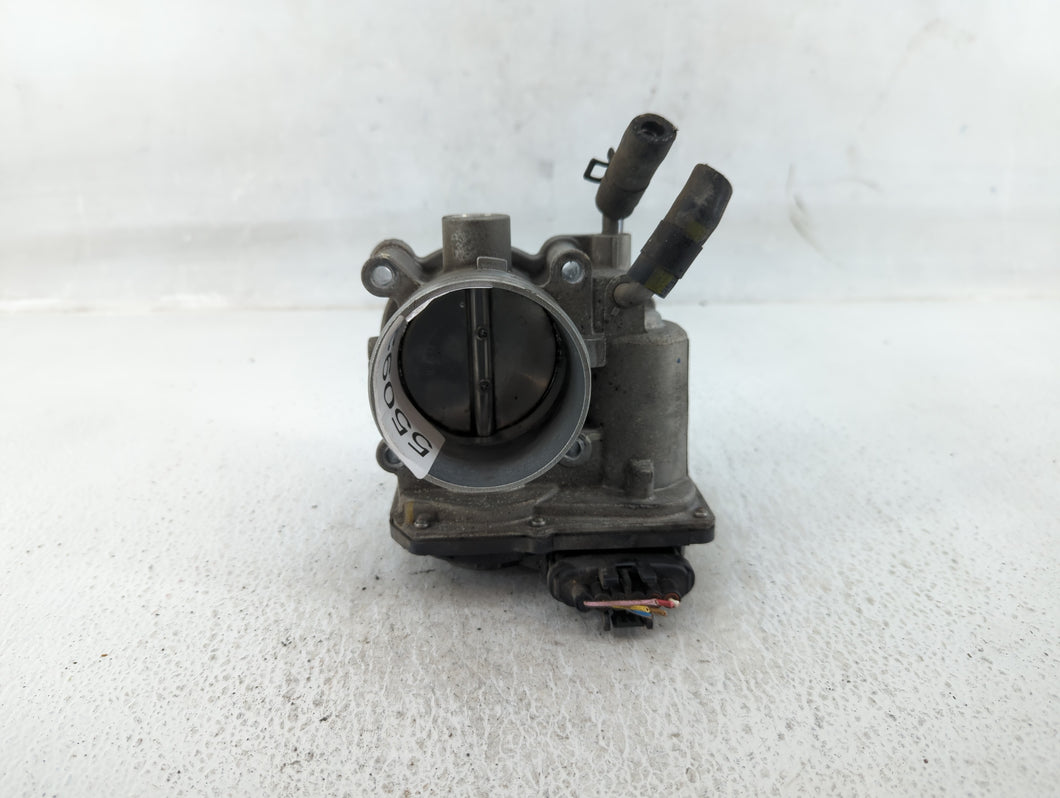 2011-2020 Hyundai Elantra Throttle Body P/N:35100-2E000 Fits 2011 2012 2013 2014 2015 2016 2017 2018 2019 2020 2021 OEM Used Auto Parts