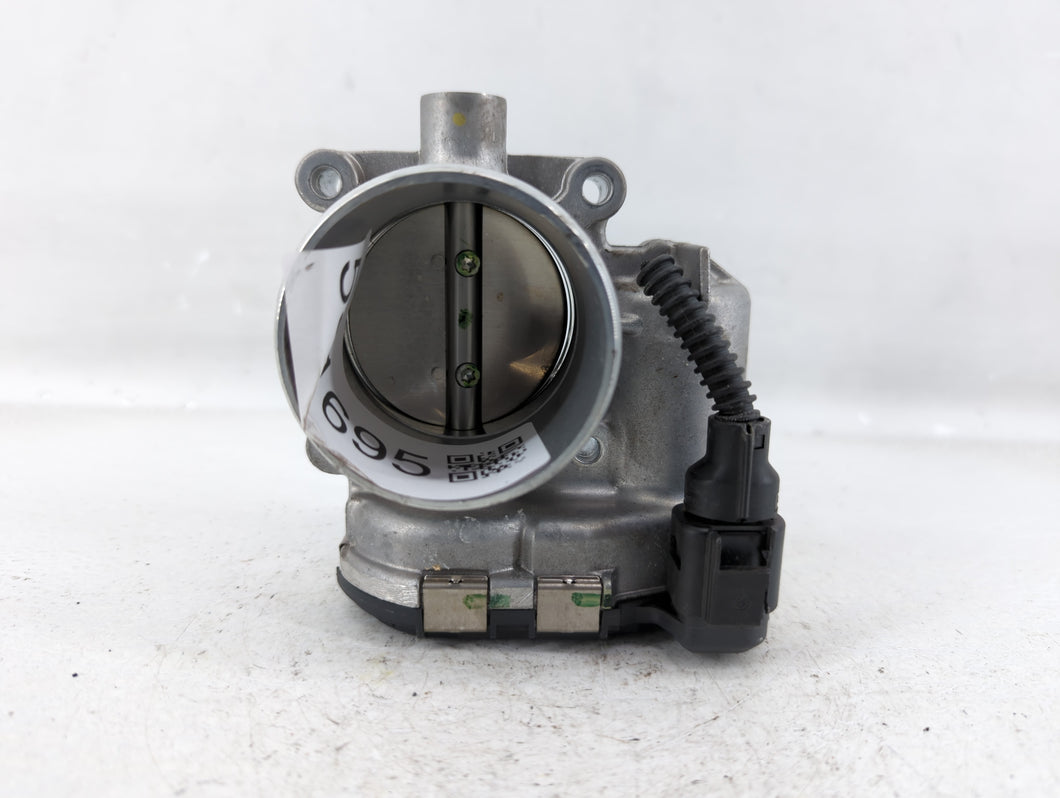 2014-2017 Volkswagen Jetta Throttle Body P/N:06K 133 062 E Fits 2014 2015 2016 2017 OEM Used Auto Parts