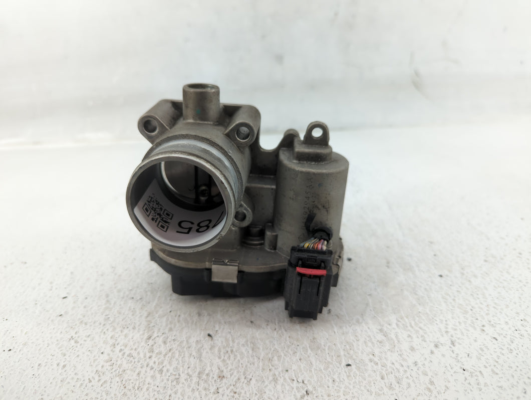 2013-2017 Fiat 500 Throttle Body P/N:04892945AA Fits 2013 2014 2015 2016 2017 OEM Used Auto Parts