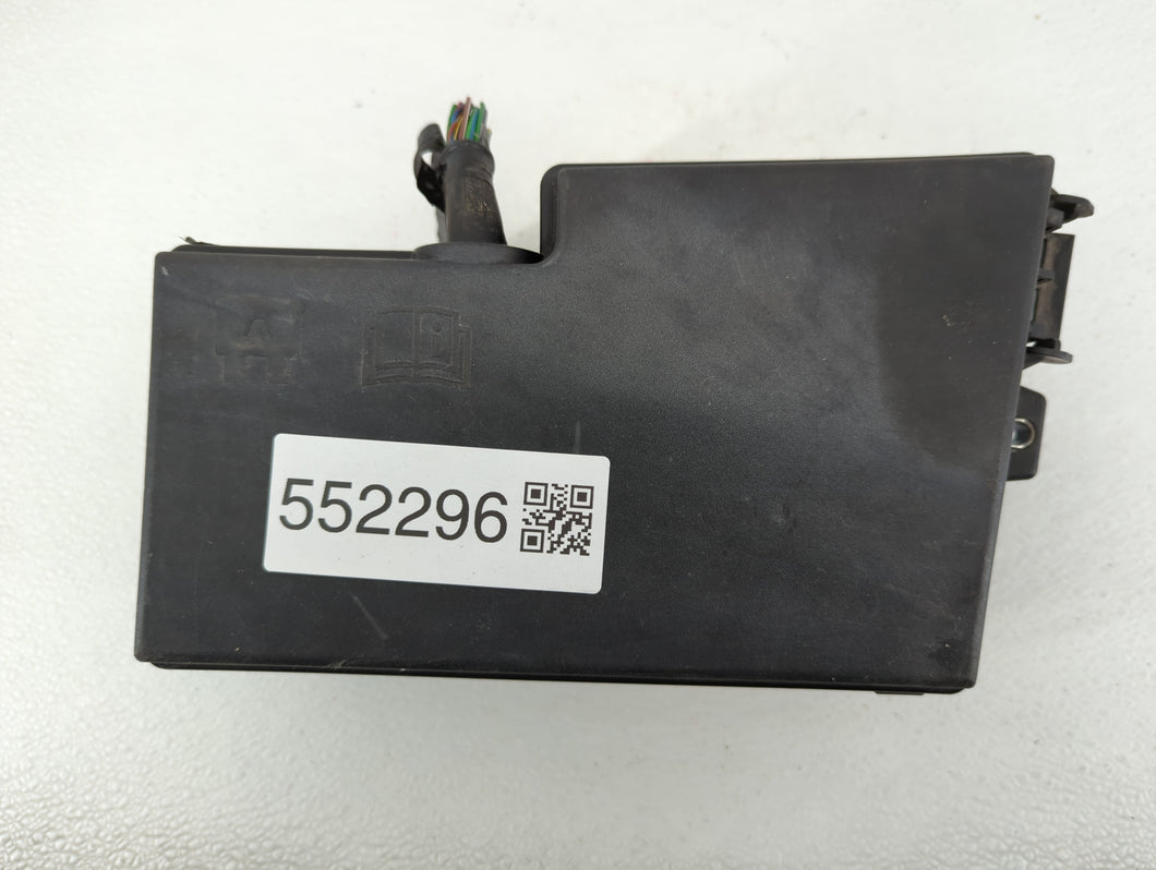 2010 Volvo V40 Fusebox Fuse Box Panel Relay Module P/N:8688040 Fits 2008 2009 OEM Used Auto Parts