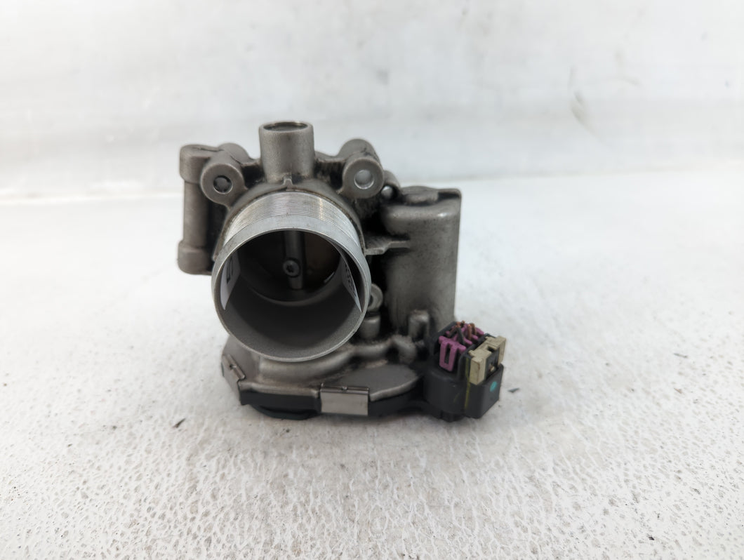 2011-2016 Chevrolet Cruze Throttle Body P/N:55581662 Fits 2011 2012 2013 2014 2015 2016 2017 2018 2019 2020 2021 OEM Used Auto Parts