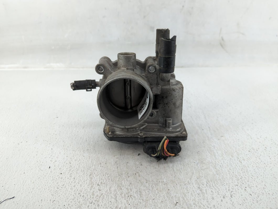 2012-2017 Hyundai Veloster Throttle Body Fits 2012 2013 2014 2015 2016 2017 2018 2019 OEM Used Auto Parts