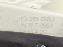 2005-2007 Volkswagen Jetta Tail Light Assembly Passenger Right OEM P/N:1K5 945 096 L 1K5 945 096 J Fits 2005 2006 2007 OEM Used Auto Parts