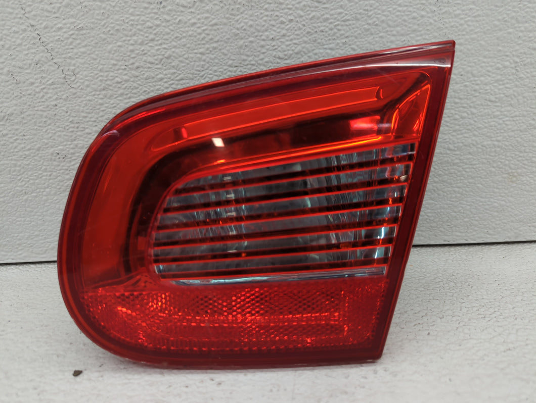 2007-2011 Volkswagen Eos Tail Light Assembly Passenger Right OEM Fits 2007 2008 2009 2010 2011 OEM Used Auto Parts