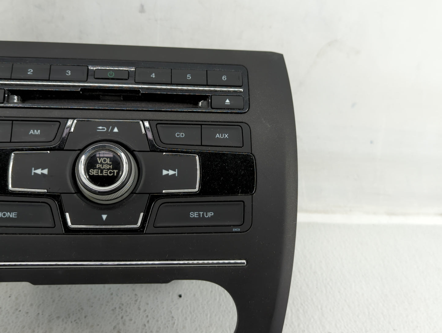 2013-2015 Honda Civic Radio AM FM Cd Player Receiver Replacement P/N:39100-TR3-A314-M1 Fits 2013 2014 2015 OEM Used Auto Parts - Oemusedautoparts1.com