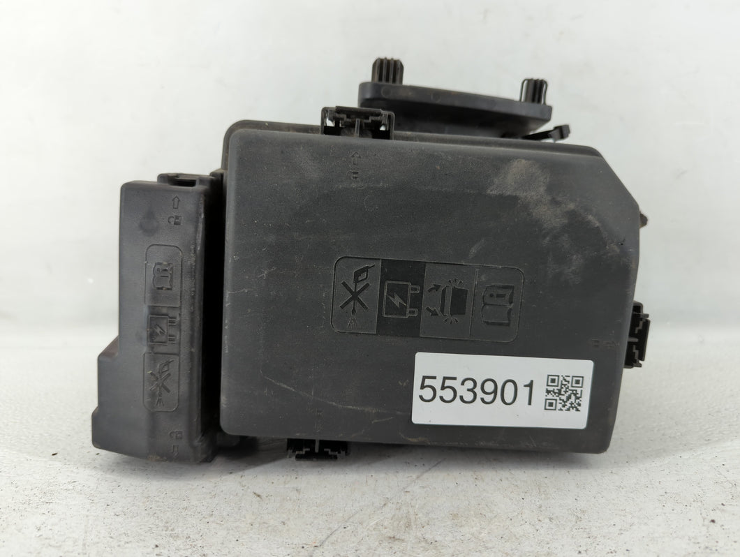 2016-2020 Buick Envision Fusebox Fuse Box Panel Relay Module P/N:84067158 Fits 2016 2017 2018 2019 2020 OEM Used Auto Parts