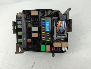 2014-2015 Hyundai Elantra Gt Fusebox Fuse Box Panel Relay Module P/N:91239A5325 Fits 2014 2015 OEM Used Auto Parts