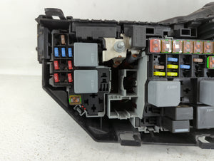2018 Jaguar E-Pace Fusebox Fuse Box Panel Relay Module P/N:J9C3-14A076-AA Fits OEM Used Auto Parts