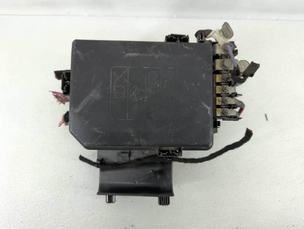 2018 Chevrolet Cruze Fusebox Fuse Box Panel Relay Module P/N:39049563 Fits OEM Used Auto Parts