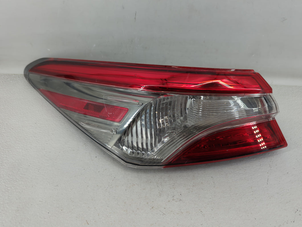 2018-2022 Toyota Camry Tail Light Assembly Passenger Right OEM Fits 2018 2019 2020 2021 2022 OEM Used Auto Parts