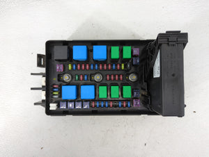 2014-2016 Hyundai Equus Fusebox Fuse Box Panel Relay Module P/N:91950-3M173 Fits 2014 2015 2016 OEM Used Auto Parts