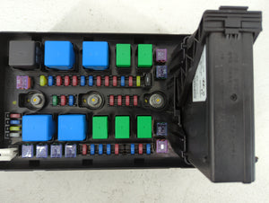 2014-2016 Hyundai Equus Fusebox Fuse Box Panel Relay Module P/N:91950-3M173 Fits 2014 2015 2016 OEM Used Auto Parts