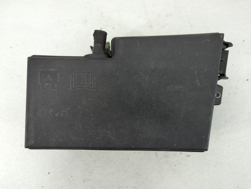 2017 Lincoln Mkc Fusebox Fuse Box Panel Relay Module P/N:AV6T-14A067-AD Fits OEM Used Auto Parts