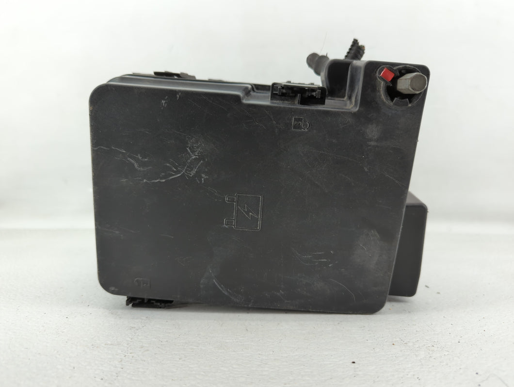 2012 Chevrolet Equinox Fusebox Fuse Box Panel Relay Module P/N:22796250 Fits OEM Used Auto Parts