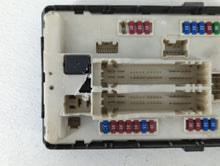 2006 Hyundai Sonata Fusebox Fuse Box Panel Relay Module P/N:7154-9230-30 284B9 JK000 Fits OEM Used Auto Parts