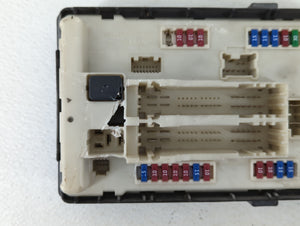 2006 Hyundai Sonata Fusebox Fuse Box Panel Relay Module P/N:7154-9230-30 284B9 JK000 Fits OEM Used Auto Parts