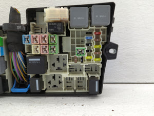 2017 Ford Escape Fusebox Fuse Box Panel Relay Module P/N:AV6T-14A142-AB AV6T-14A067-AD Fits OEM Used Auto Parts