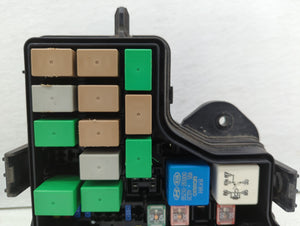 2012-2014 Hyundai Veloster Fusebox Fuse Box Panel Relay Module P/N:912072V133 Fits 2012 2013 2014 OEM Used Auto Parts