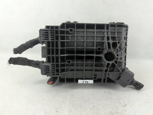 2020-2021 Buick Encore Gx Fusebox Fuse Box Panel Relay Module P/N:42745056 Fits 2020 2021 2022 OEM Used Auto Parts