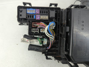 2017-2022 Nissan Rogue Sport Fusebox Fuse Box Panel Relay Module P/N:284B7 5NA0B Fits 2017 2018 2019 2020 2021 2022 OEM Used Auto Parts