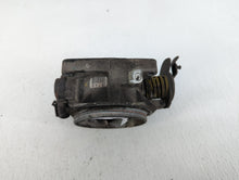 1998-1999 Chevrolet Suburban 1500 Throttle Body P/N:720911A Fits 1998 1999 2000 OEM Used Auto Parts