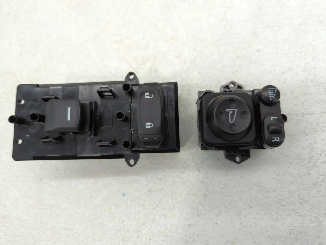 2020 Toyota Tacoma Passenger Right Power Window Switch M64607