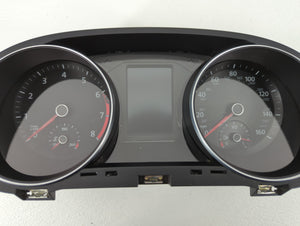 2017-2019 Volkswagen Passat Instrument Cluster Speedometer Gauges P/N:1641310397 Fits 2017 2018 2019 OEM Used Auto Parts