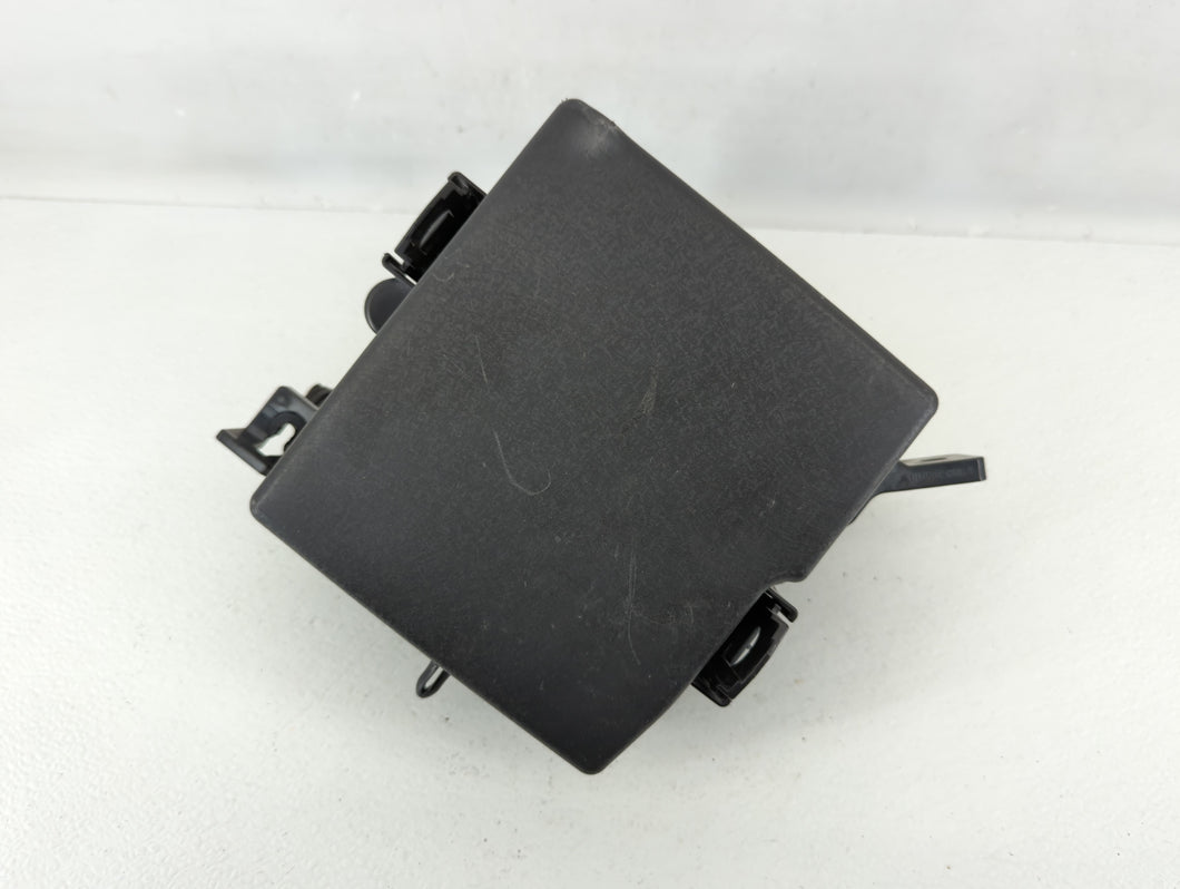 2014 Hyundai Santa Fe Fusebox Fuse Box Panel Relay Module P/N:91951-2W000 Fits OEM Used Auto Parts