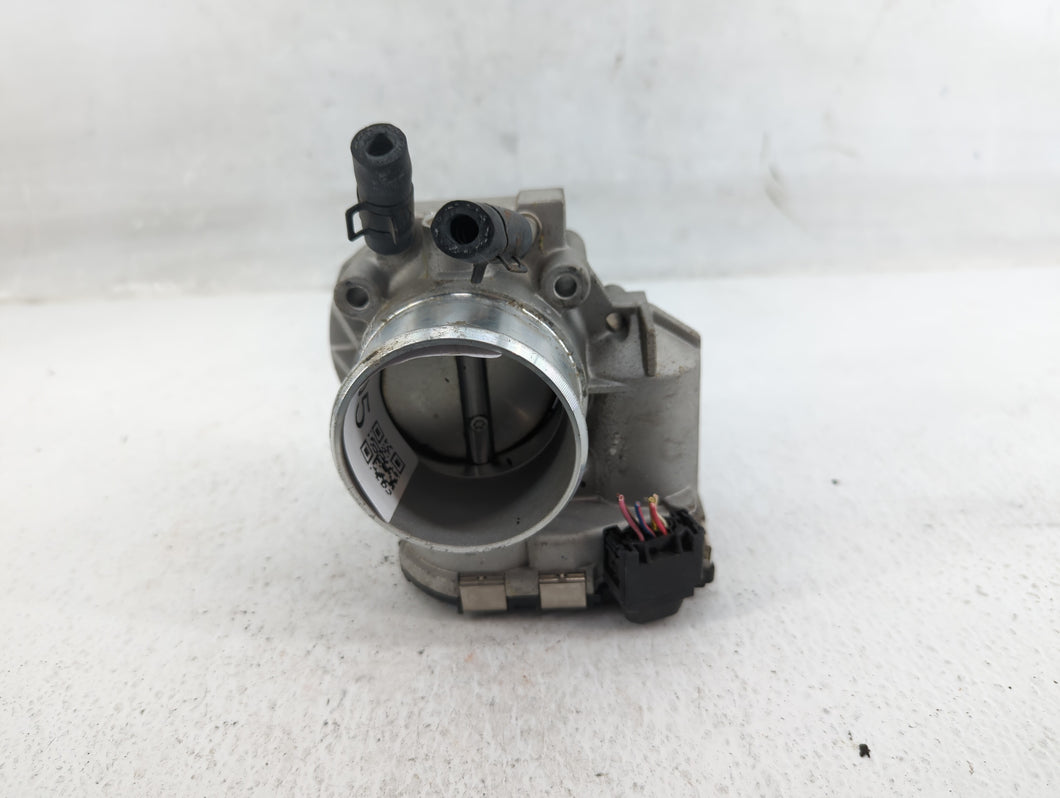 2011-2014 Hyundai Sonata Throttle Body P/N:35100-2G710 Fits 2011 2012 2013 2014 2015 2016 OEM Used Auto Parts