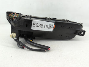 2008 Ford Escape Fusebox Fuse Box Panel Relay Module P/N:8L8T-14A003-AE 8L8T-14A003-BB Fits OEM Used Auto Parts