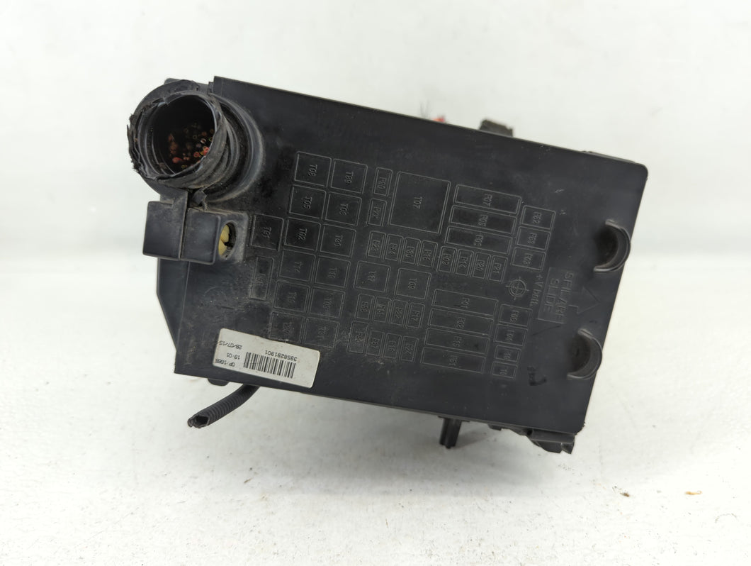 2015-2021 Jeep Renegade Fusebox Fuse Box Panel Relay Module P/N:52027004 Fits 2015 2016 2017 2018 2019 2020 2021 OEM Used Auto Parts