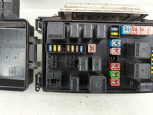 2006-2007 Dodge Charger Fusebox Fuse Box Panel Relay Module P/N:P04692140AF P04692140AG Fits 2006 2007 OEM Used Auto Parts
