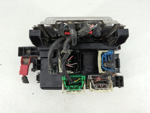 2006-2007 Dodge Charger Fusebox Fuse Box Panel Relay Module P/N:P04692140AF P04692140AG Fits 2006 2007 OEM Used Auto Parts