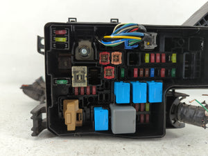 2016-2018 Toyota Rav4 Fusebox Fuse Box Panel Relay Module P/N:82662-0R160 Fits 2016 2017 2018 OEM Used Auto Parts