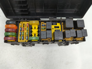 2000-2001 Ford Explorer Fusebox Fuse Box Panel Relay Module Fits 2000 2001 OEM Used Auto Parts