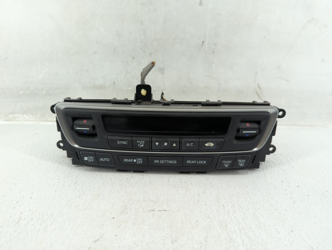 2016-2018 Honda Pilot Climate Control Module Temperature AC/Heater Replacement P/N:79600TG7A211M1 Fits 2016 2017 2018 OEM Used Auto Parts