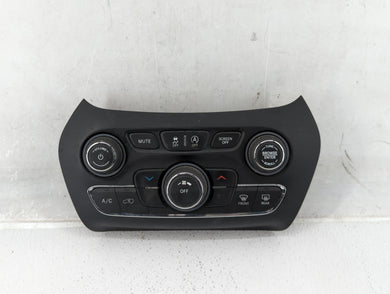 2019-2022 Jeep Cherokee Climate Control Module Temperature AC/Heater Replacement P/N:68285938AC Fits 2019 2020 2021 2022 OEM Used Auto Parts