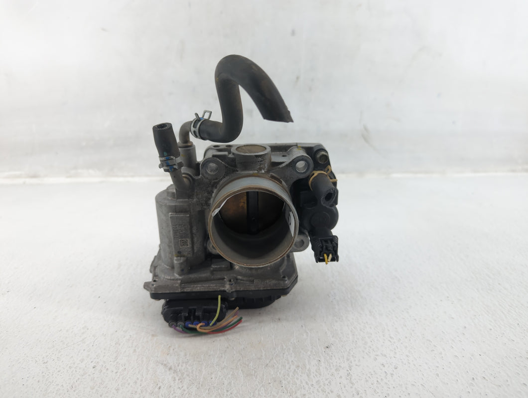 2016-2022 Honda Hr-V Throttle Body P/N:GMF3B M160404 Fits 2012 2013 2014 2015 2016 2017 2018 2019 2020 2021 2022 OEM Used Auto Parts