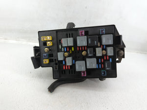 2003-2005 Buick Rendezvous Fusebox Fuse Box Panel Relay Module P/N:10338237 Fits 2003 2004 2005 OEM Used Auto Parts