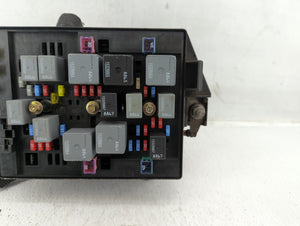 2003-2005 Buick Rendezvous Fusebox Fuse Box Panel Relay Module P/N:10338237 Fits 2003 2004 2005 OEM Used Auto Parts