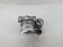 2014-2018 Ford Focus Throttle Body P/N:DS7E-9F991-BB Fits 2014 2015 2016 2017 2018 2019 2020 2021 2022 OEM Used Auto Parts